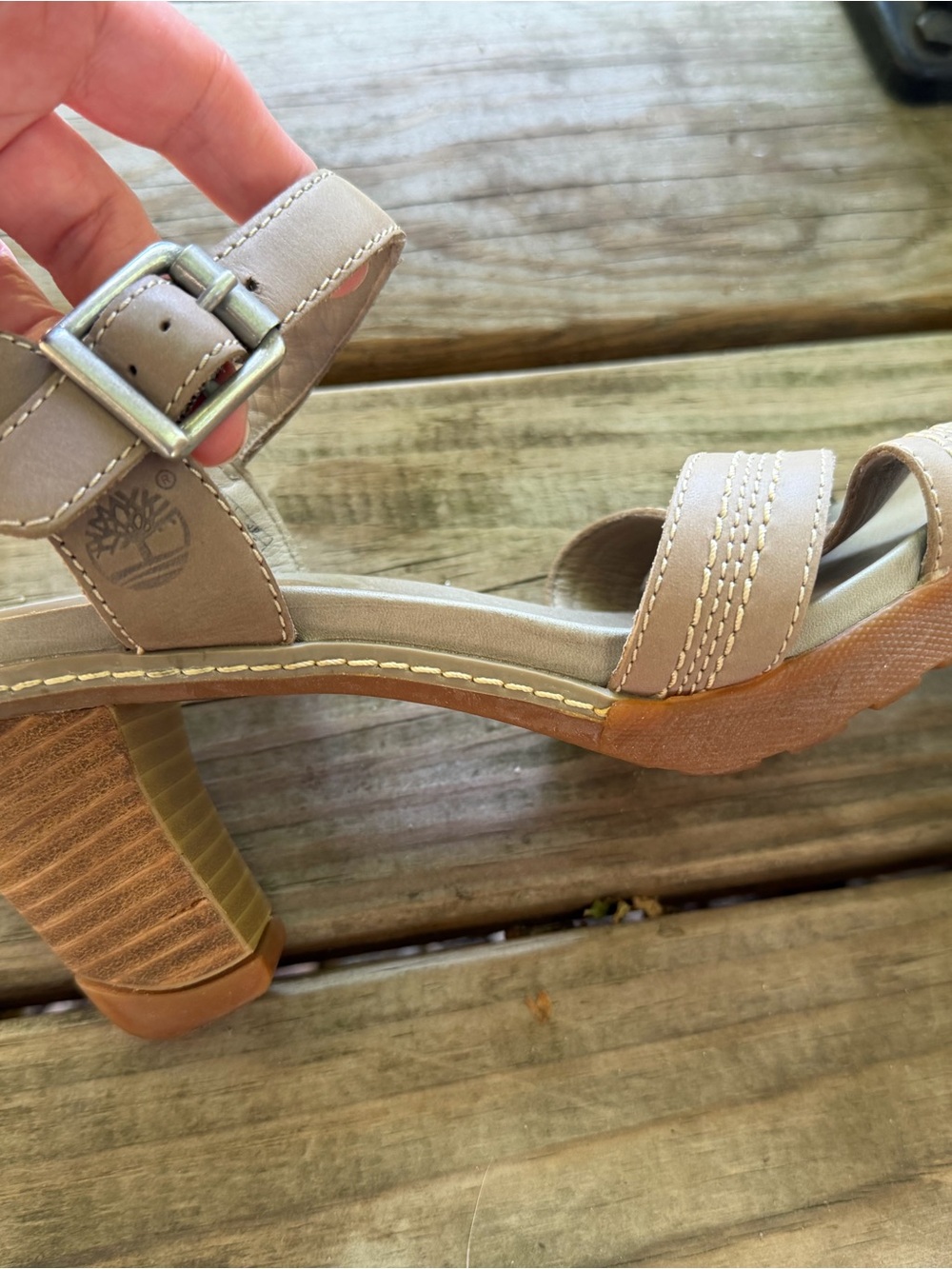 Timberland Women’s Taupe Strappy Buckle Heels Size 7.5 - Picture 4 of 9